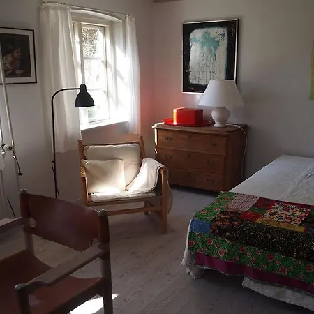 度假居 Holiday Lillebaeltvej D- 2704 *